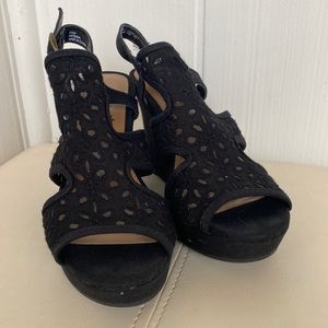 Black sandals